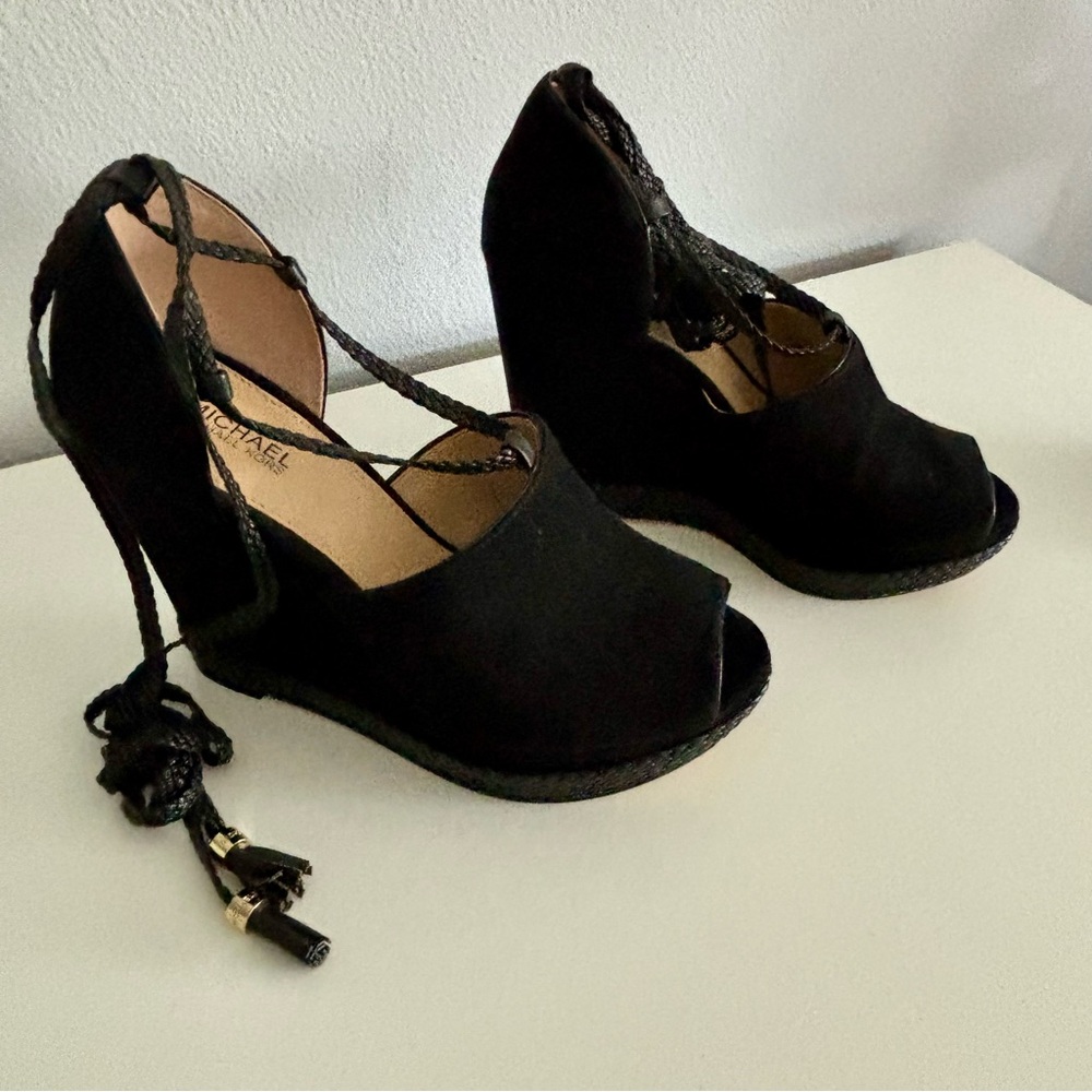 Michael Kors Black Peep-Toe Wedges Size-6.5